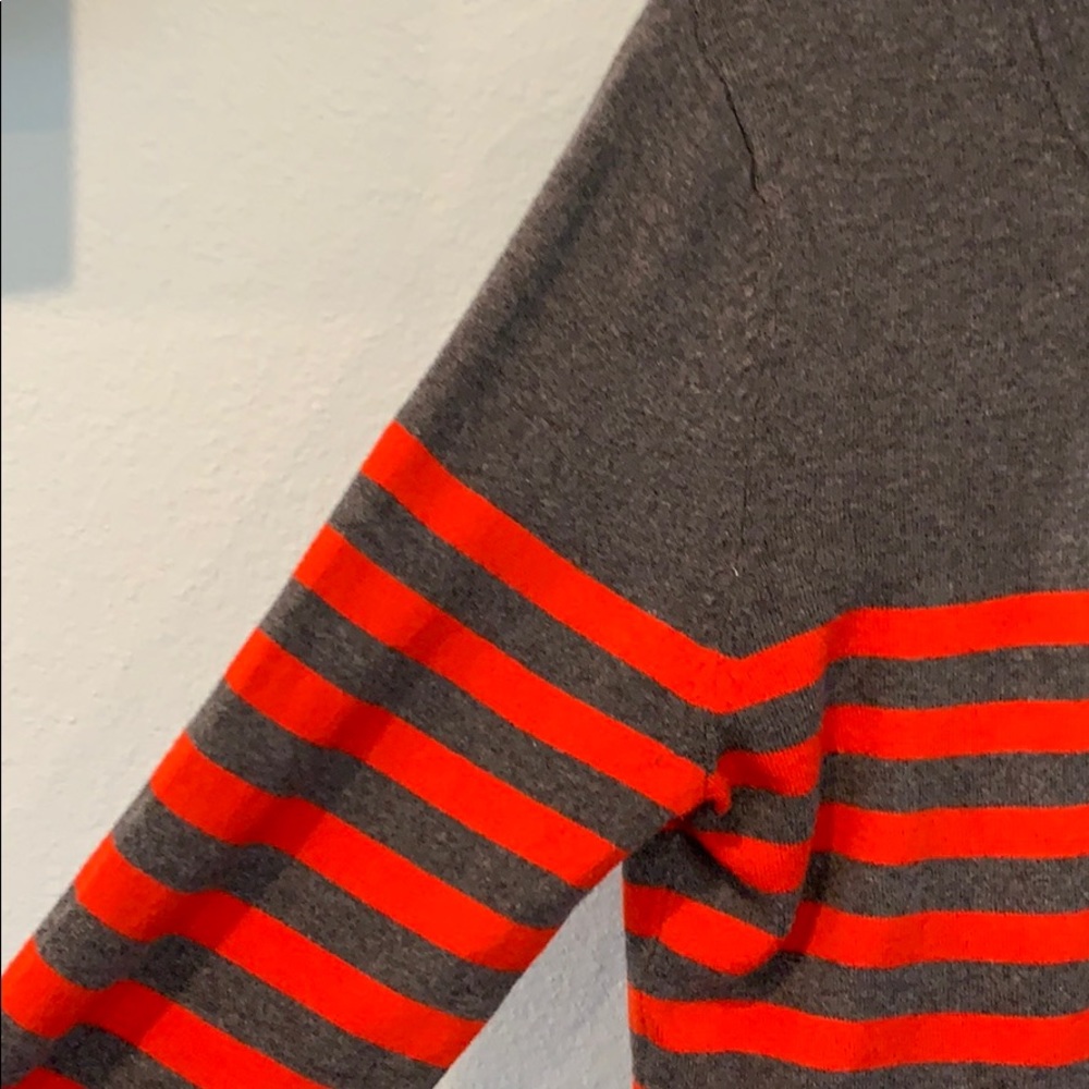 Cardigan - Picture 2 of 3